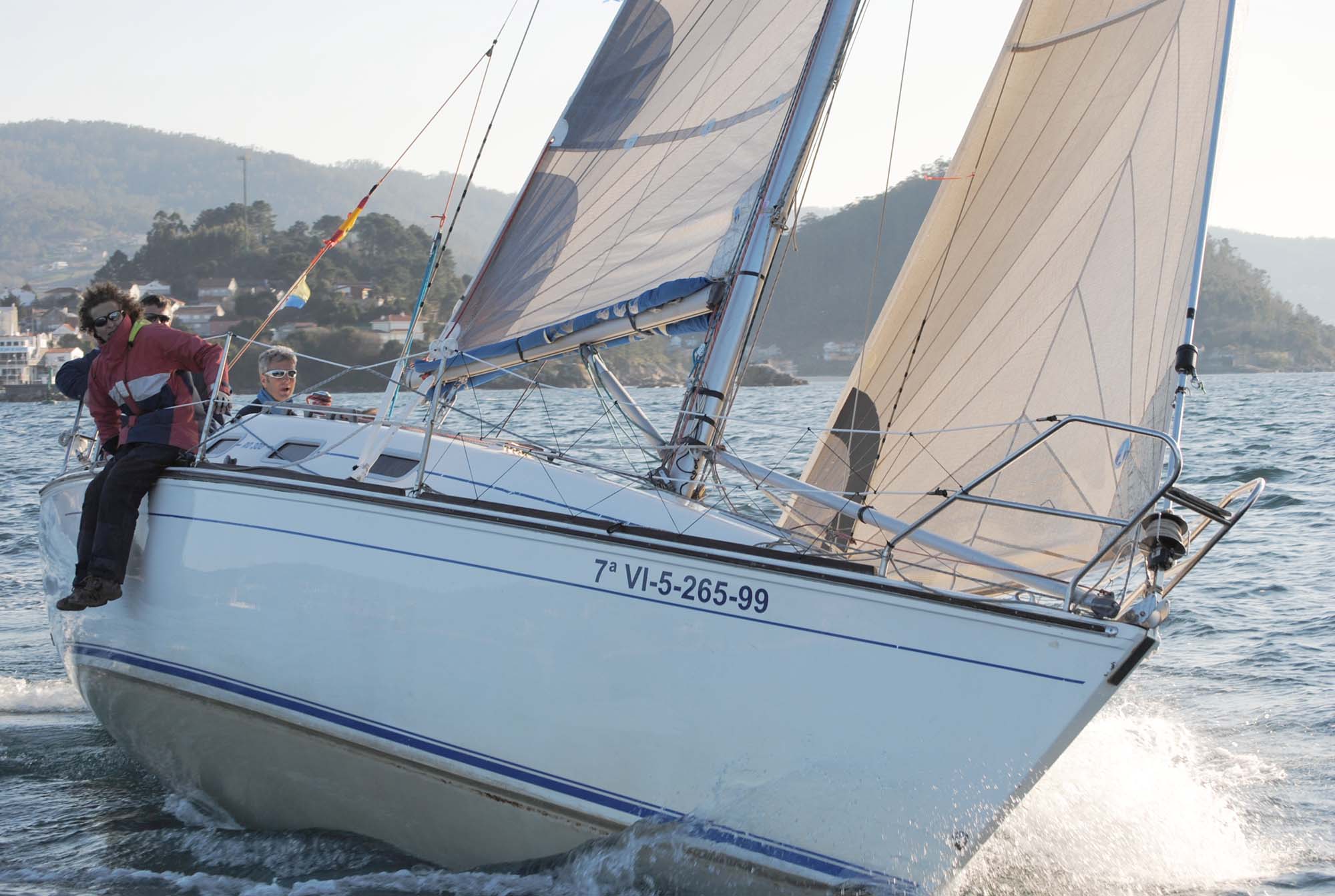 CHISPA_NEJRA_espera_su_oportunidad_medios