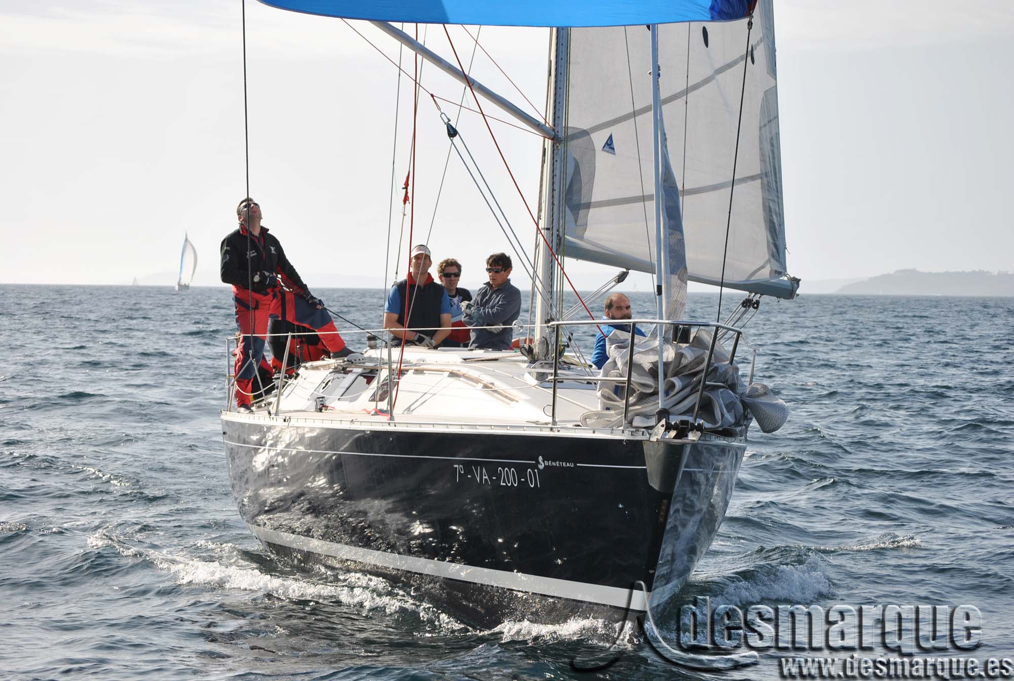 BLACK_SAM_gan_en_Crucero_Regata_medios_copia