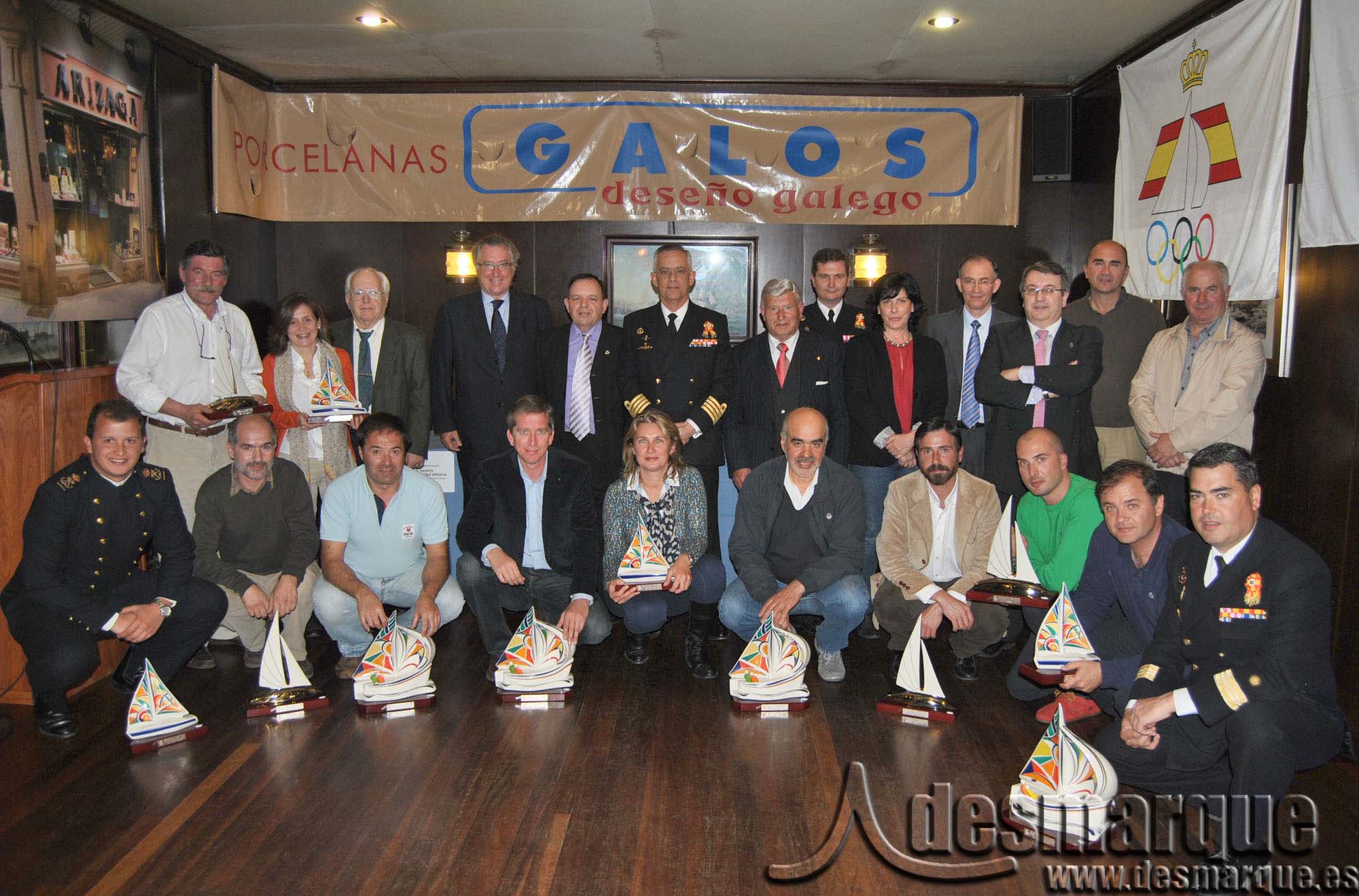 Foto_Familia_Premiados_medios_copia