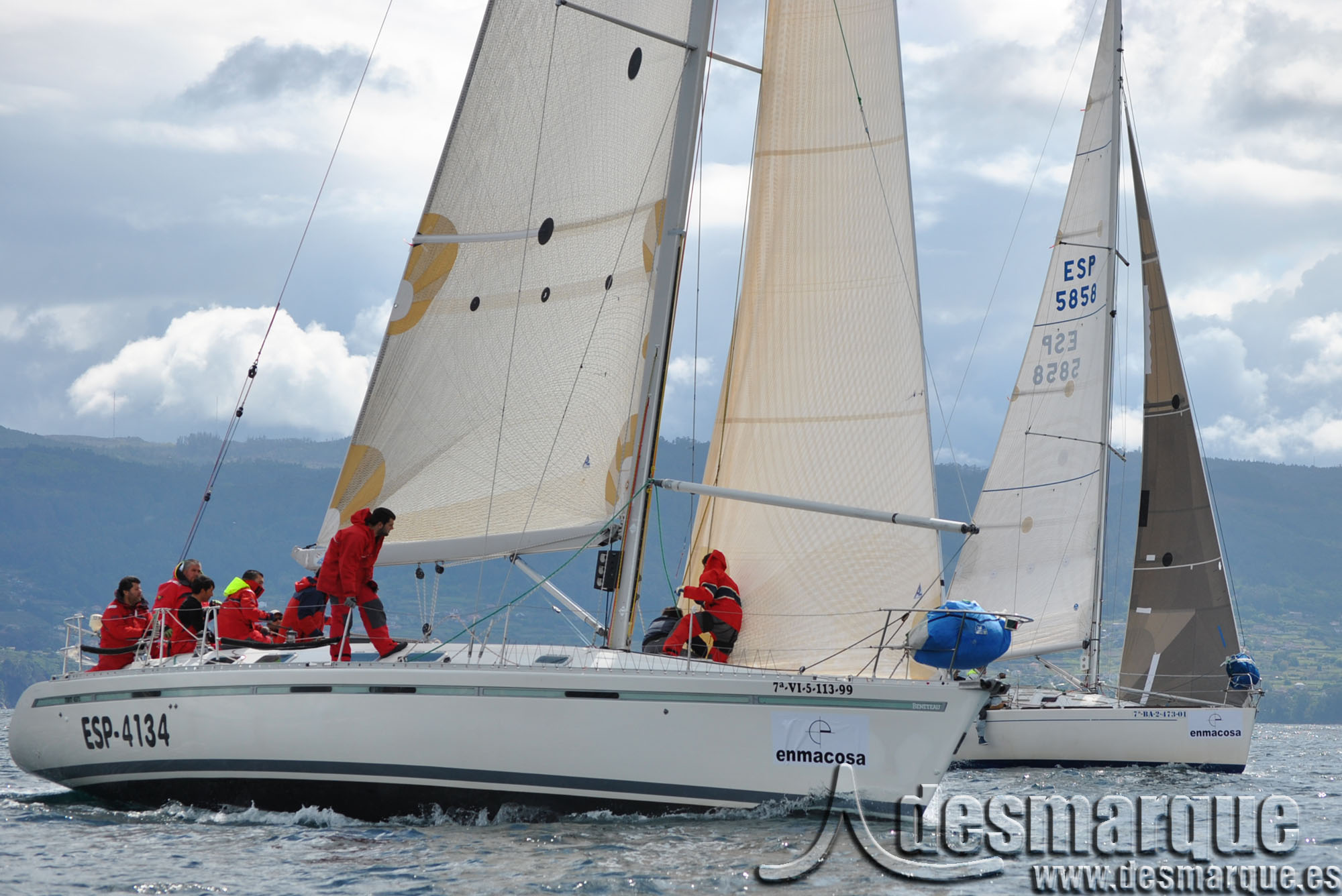 CORSARIO_en_pugna_con_ZIRALLLA_medios_copia