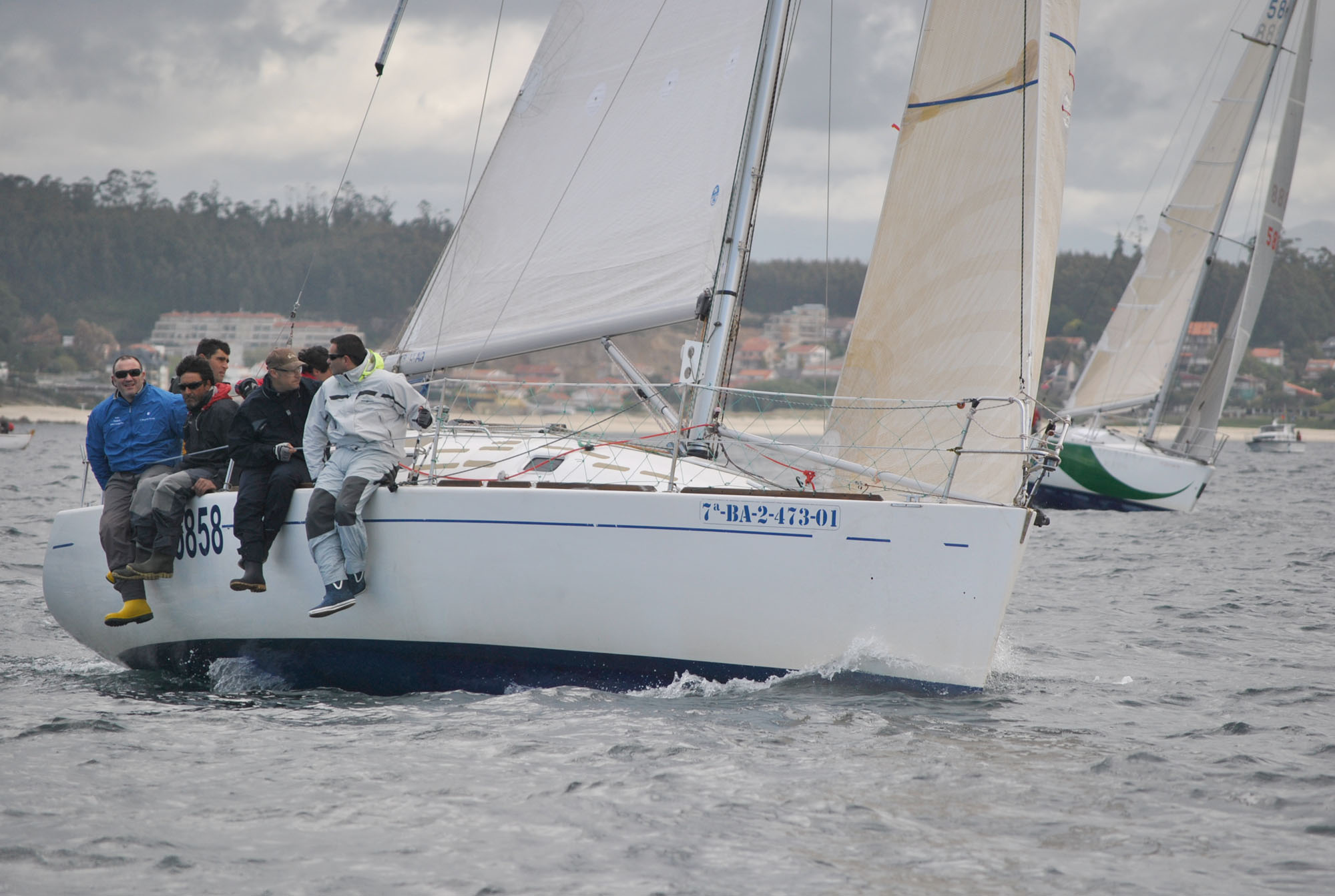 ZIRALLA_ganador_en_Regata_medios