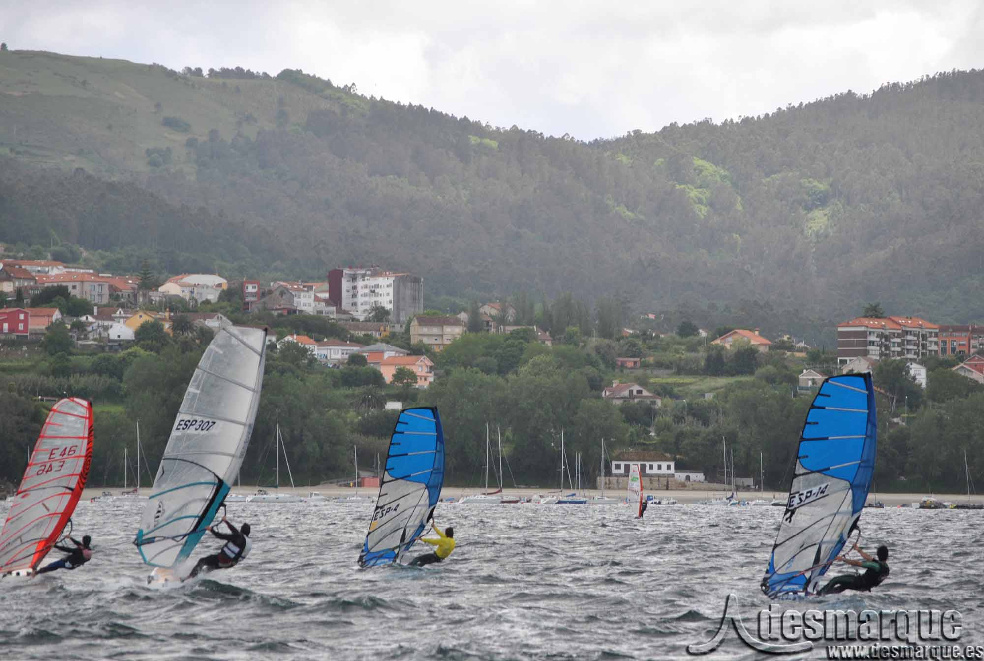 Frente_al_Club_medios