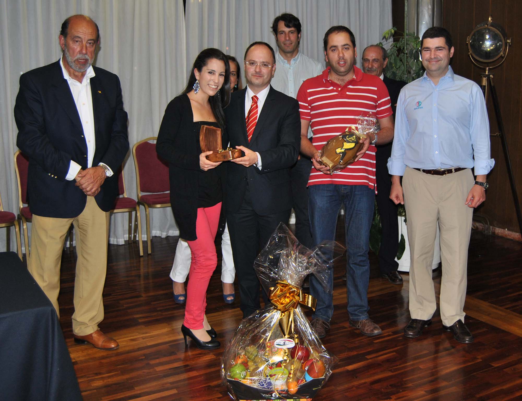 REIRA_gan_en_A_Dos_Grupo_A_Medios