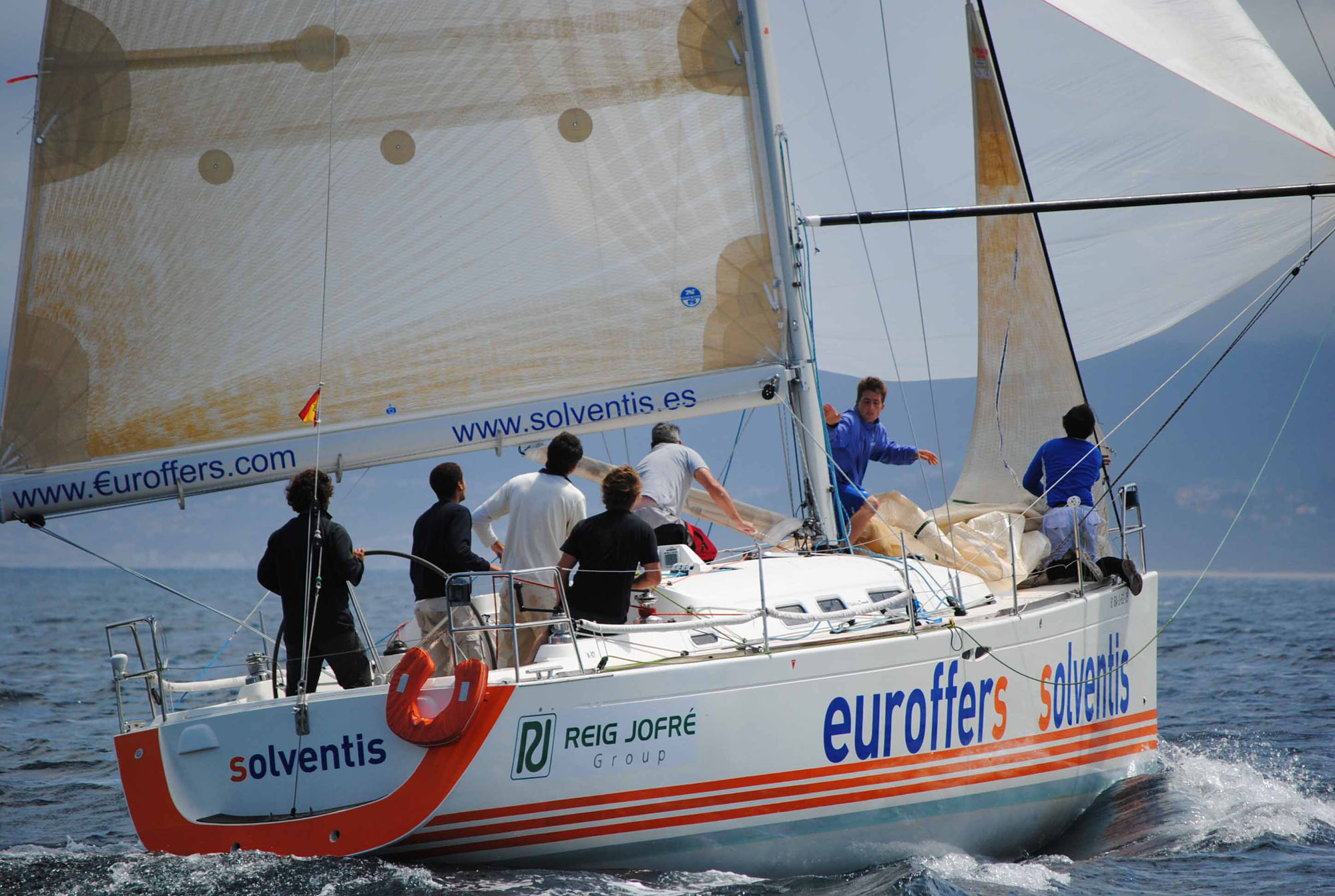 SOLVENTIS_nuevamente_el_gran_favorito_medios