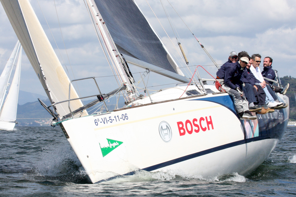 1Bosch_Communication_Center_medios