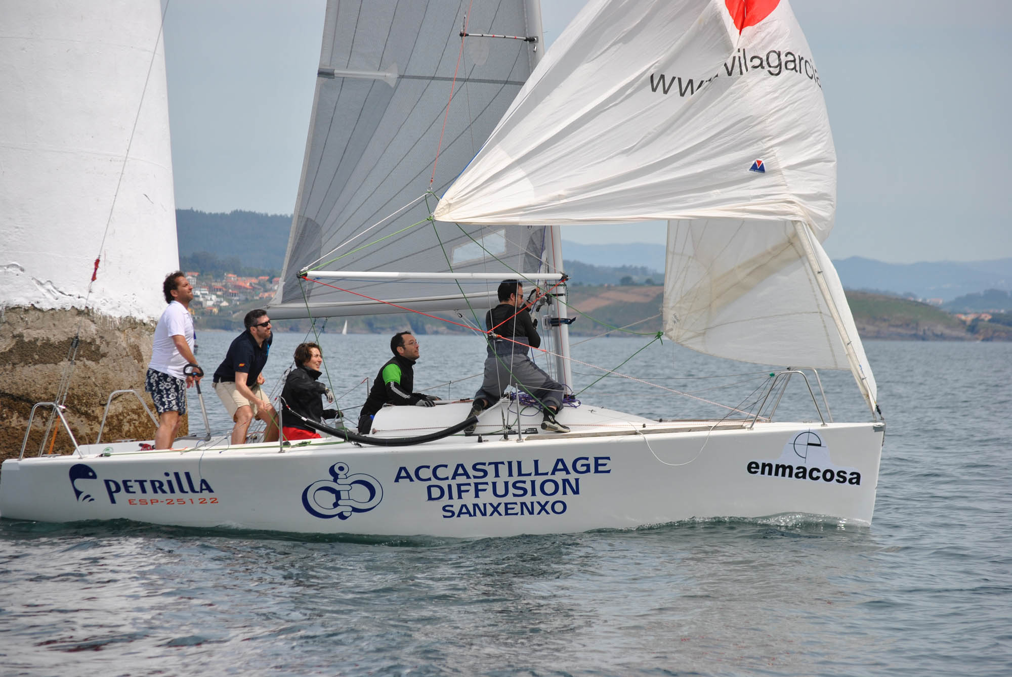 4Virando_el_Camouco_medios