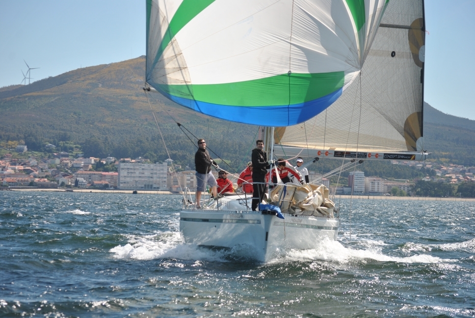 Corsario_VI_a_gran_velocidad_Medios