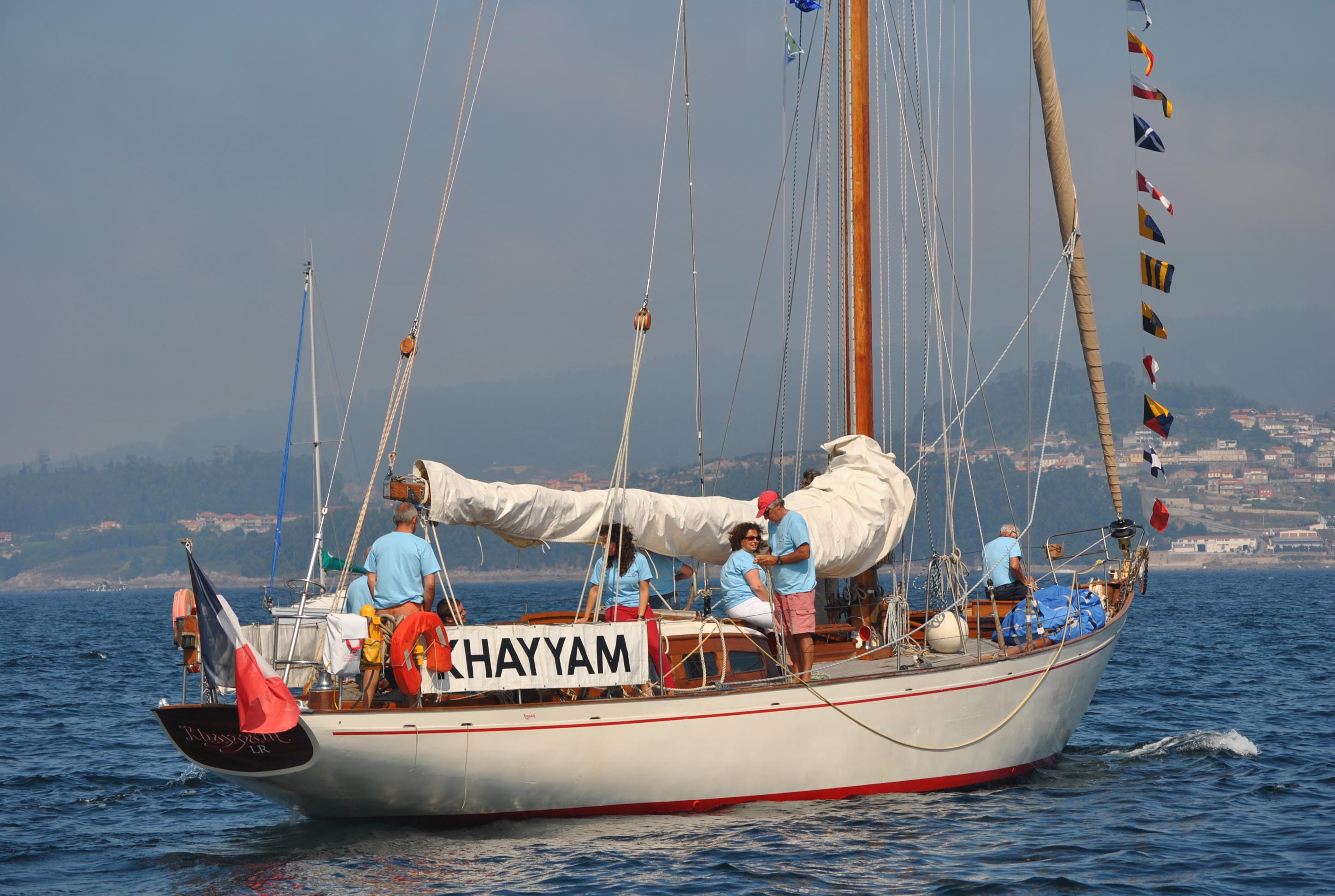 Francs_Khayyam_favorito_medios