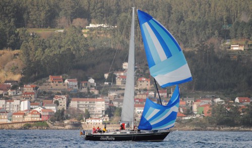 4la rotura de spi del MOFLETE le hizo perder toda posibilidad de victoria( medios)