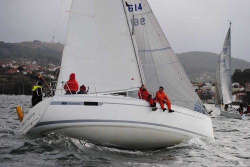 el coruñés PIKO NORTE encantado navegando en las Rías Baixas (Medios)