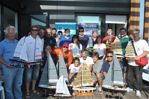Foto de Familia Ganadores de la anterior edición(medios)