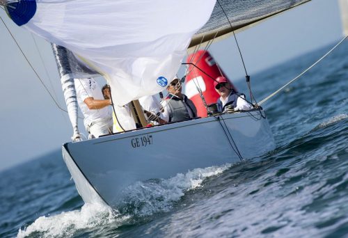 4El monarca emérito navegó acompañado de su amigo Pedro Campos - - Foto Miguel Riopa