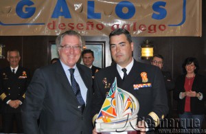 Presidente_Club_Guillermo_Gefaell_entrega_AGUETEMedios_copia