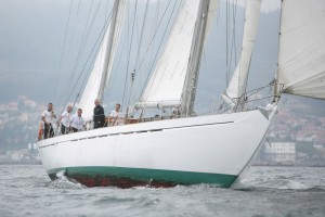El_Arosa_en_regata_medios