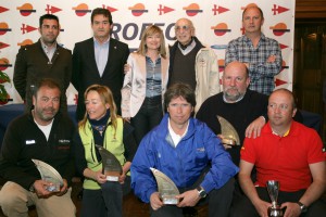 Foto_familia_ganadores_medios