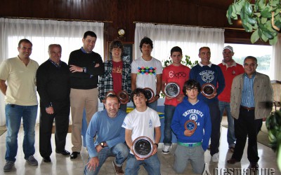 MARCOS FERNANDEZ DE CANGAS Y JOSE PAN DE LA CORUÑA VENCEDORES EN EL WINDSURF DE AGUETE