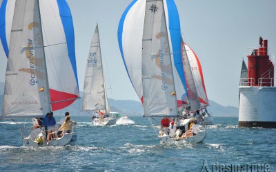 “AY CARMELA”, “UNUS” Y “PUNTALAGOA CUATRO” GANAN EN LA REGATA ILLAS CIES DE CANGAS