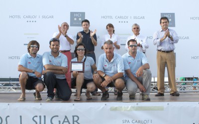 EL CODASTE MANTUVO LA PRESIÓN Y SE ALZÓ CON EL TROFEO HOTEL CARLOS I SILGAR EN SANXENXO