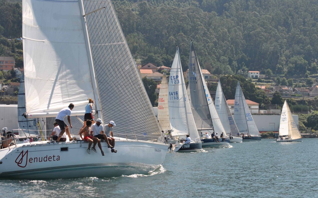 “CODASTE”, “SAILWAY”, “PITOUCHO” Y “PUNTA LAGOA 5” ENCABEZAN EL VIII TROFEO ACIMUT NORTE DE  CRUCEROS