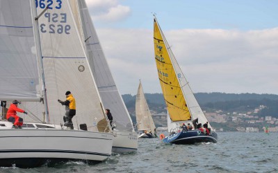SE REANUDA ESTE SÁBADO LA REGATA PINTURAS INTERNACIONAL JOYERÍA ARIZAGA EN AGUETE QUE PASA SU ECUADOR