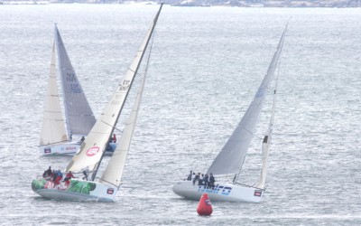 ACEITES DE ABRIL RATIFICA EL LIDERATO EN EL TROFEO REPSOL EN LOS ORC 0 EN UNA VELOZ JORNADA DESDE SANXENXO A BAIONA