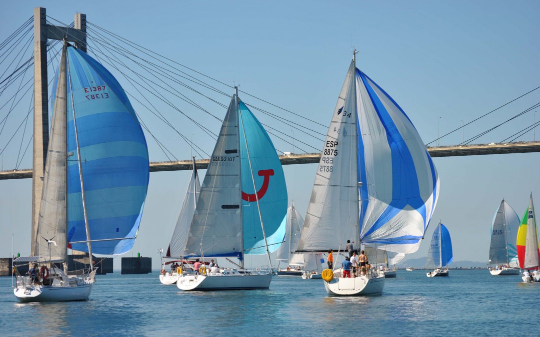 EL IX TROFEO ACIMUT NORTE DE  CRUCEROS SE DISPUTA ESTE FIN DE SEMANA EN LA RÍA DE VIGO