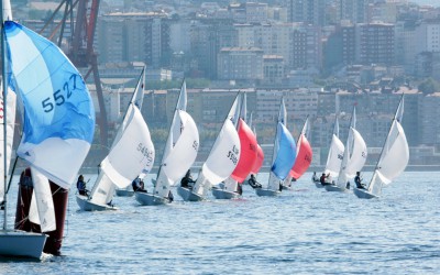 El Náutico dominó las flotas de Vaurien, 420 y Snipe en la Semana del Atlántico