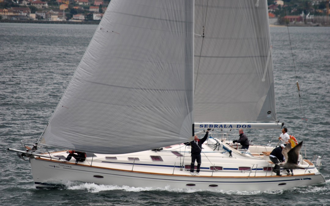 El SEBRALA 2, vencedor absoluto del III Trofeo Colón, que organizó el C.N.Combarro