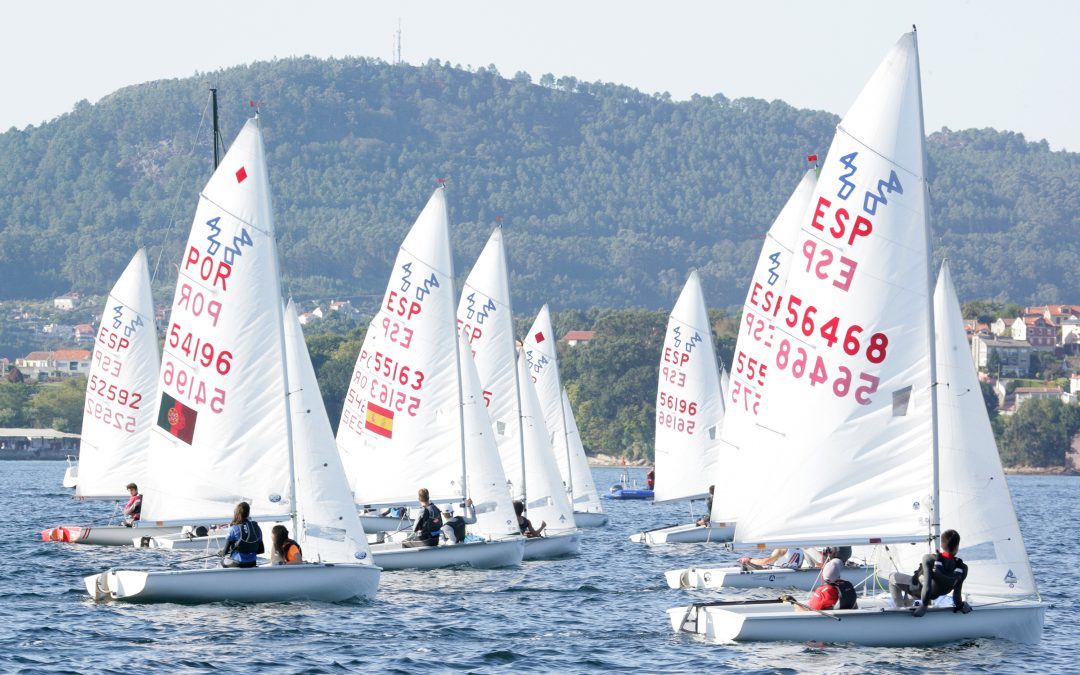 El Náutico de Vigo manda el Ibérico de Vaurien y en la Semana del Atlántico de 420 tras una jornada de muy escaso viento