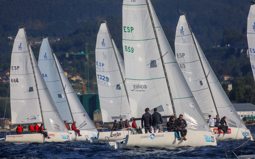 La élite olímpica de 49er de Tokio compite en la Villalia Spring Series de J70 Vigo