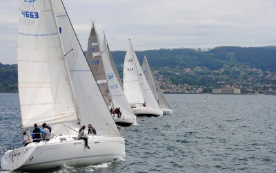 Sebrala 2, Santiago Roma y Oliver III, primeros líderes de la Combarro Cruising Sail de cruceros