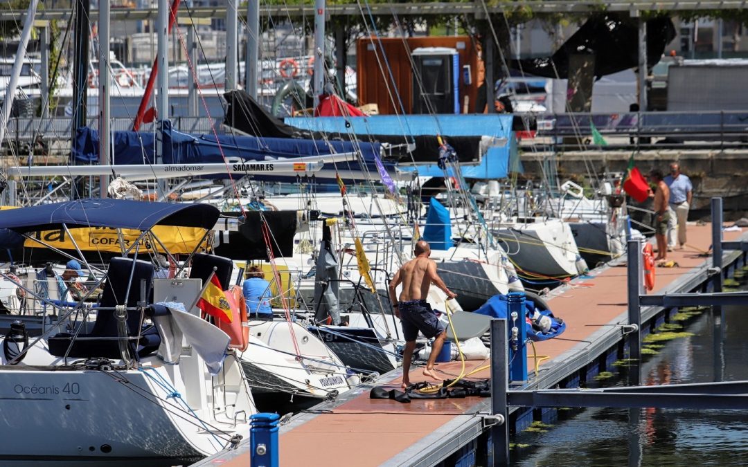 Rumbo a Sanxenxo la Mar de Maeloc Rías Baixas con 70 barcos en regata