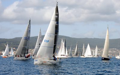 La 7ª Regata Interclubes, a escena este sábado en la ría de Pontevedra