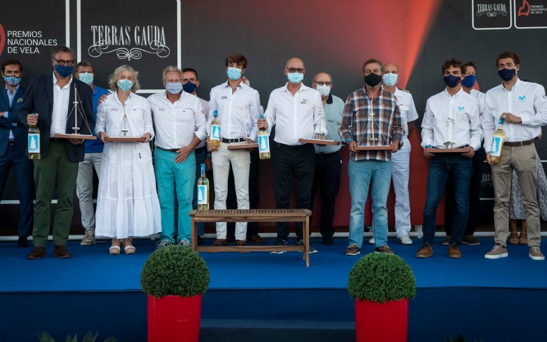 Baiona se viste de gala para entregar los Premios Nacionales de Vela Terras Gauda