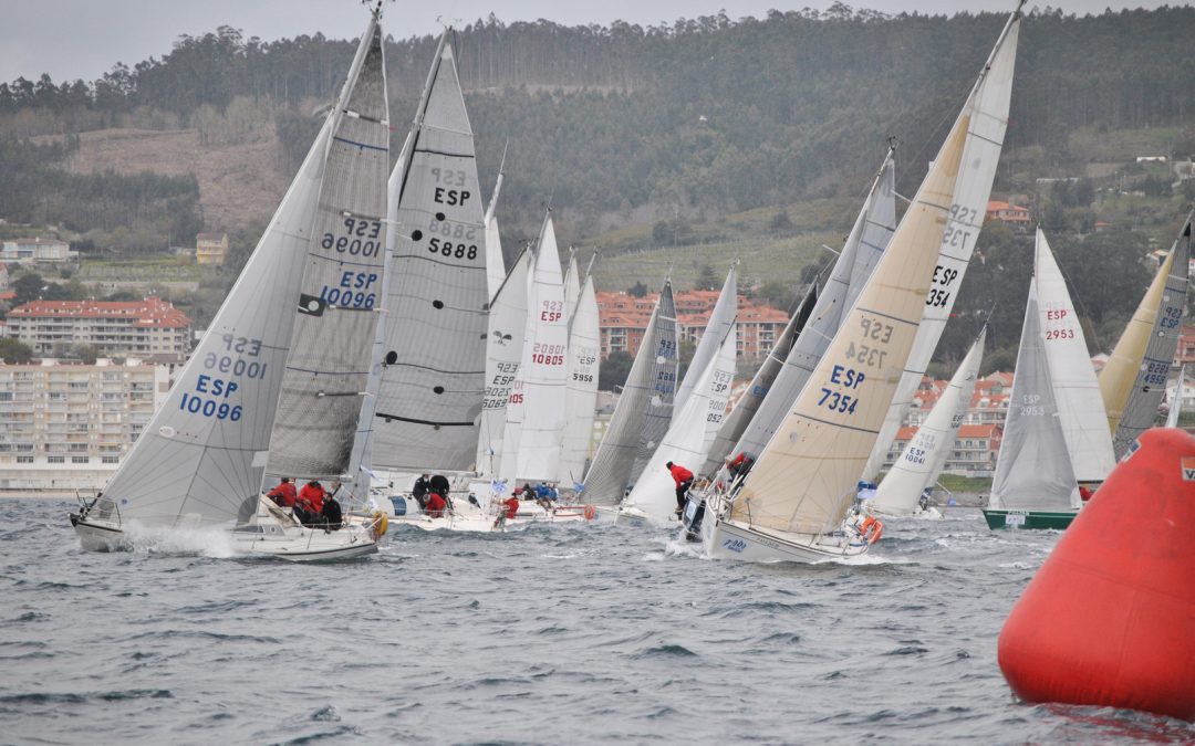 La 7ª Regata Interclubes regresa este sábado a la ría de Pontevedra