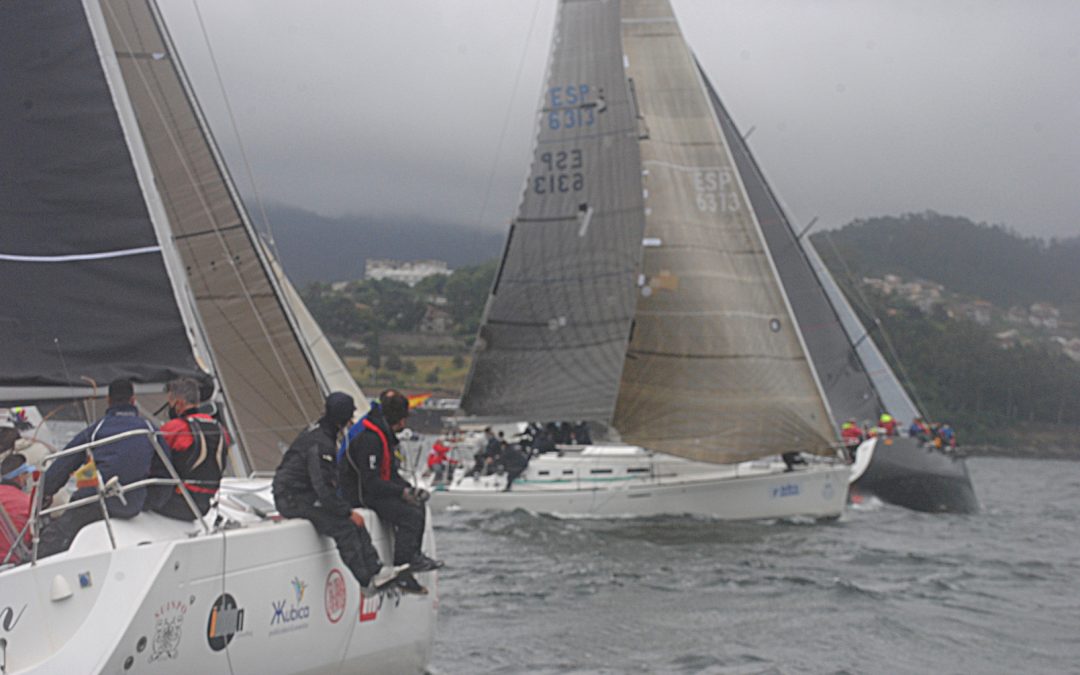 Ziralla Primero se pone al frente de la regata Toubes tras una dura etapa de Marín a Vilagarcía