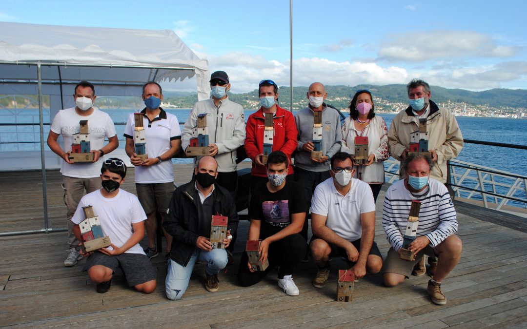 Finalizó la Combarro Crusing de cruceros en una jornada espectacular de viento y sol