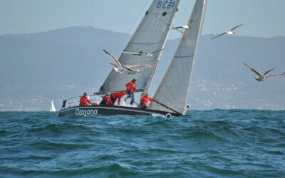 La segunda etapa de la Regata Interclubes Ría de Pontevedra se salda con los primeros cambios en la general