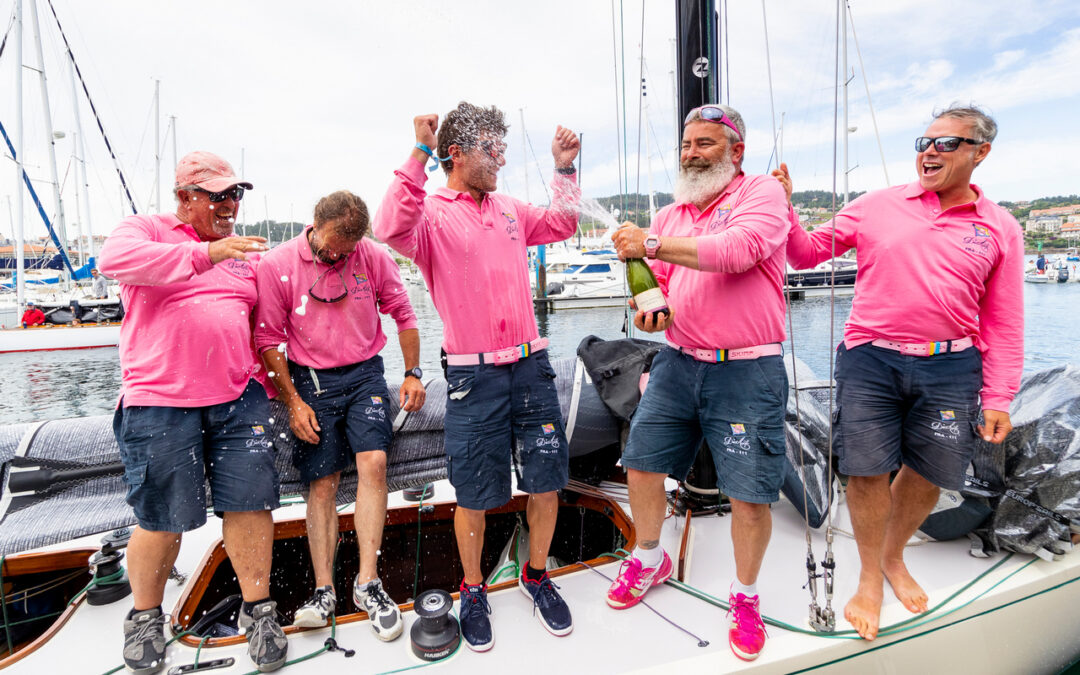 Francia y Suiza se llevan el Xacobeo 6mR Worlds en una emocionante jornada final