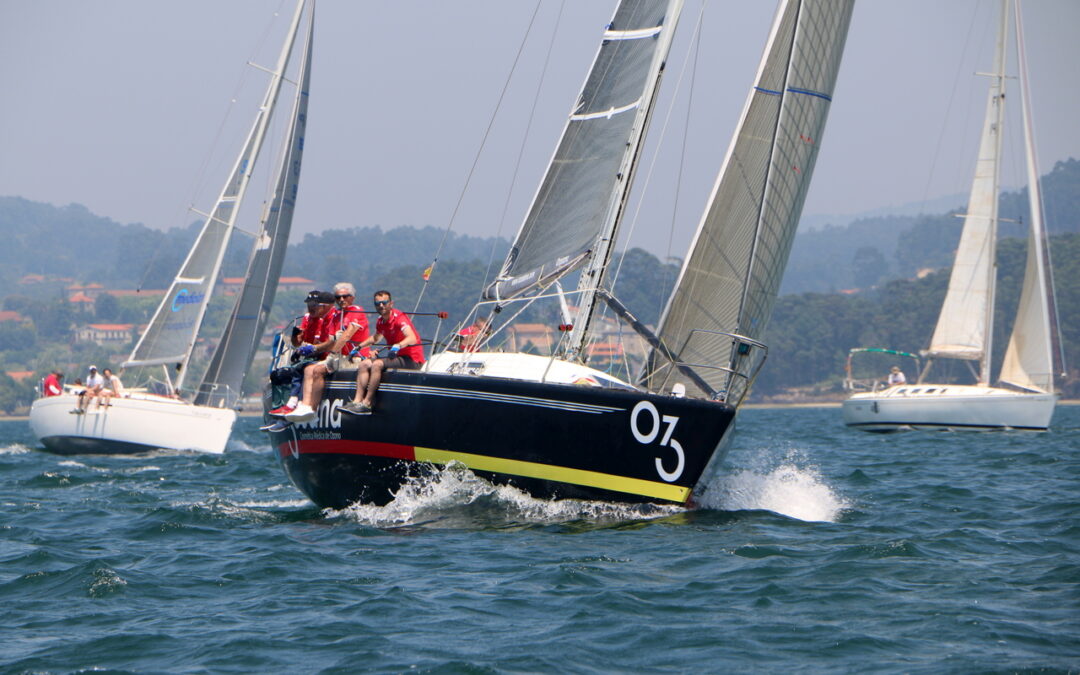 Maracaná, Vagalume y Papanatas, primeros líderes en la Combarro Cruising de cruceros