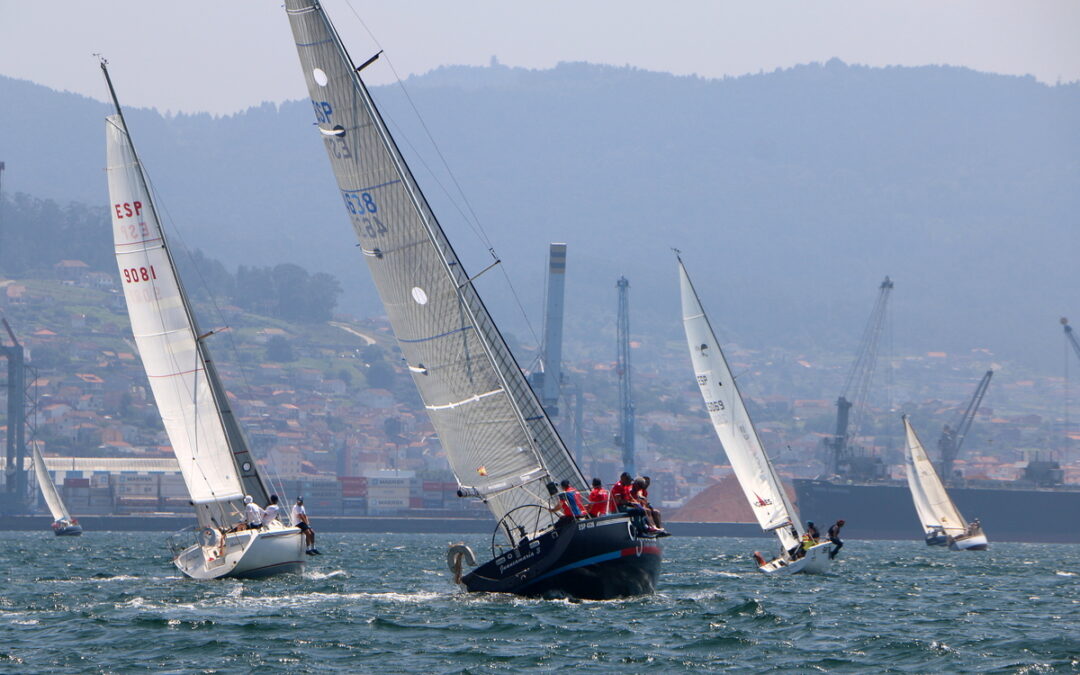Jornada decisiva este sábado en la Combarro Cruising de cruceros