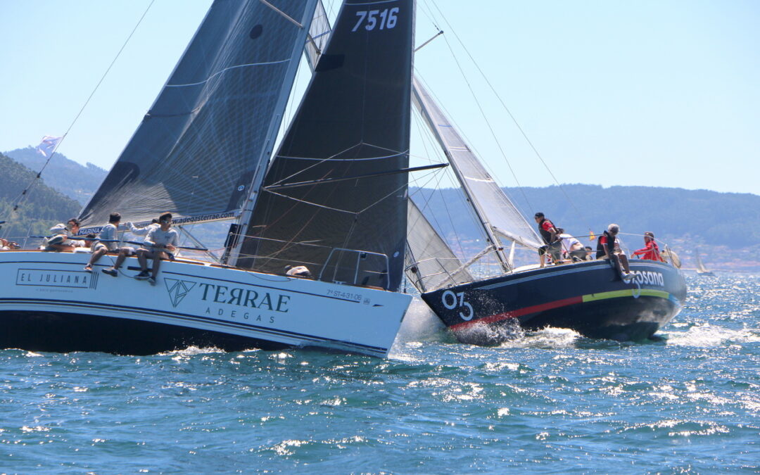 Mirfak, Adegas Terrae, Balea Dous y Papanatas, vencedores finales de la 26ª Regata Cruceros de Aguete