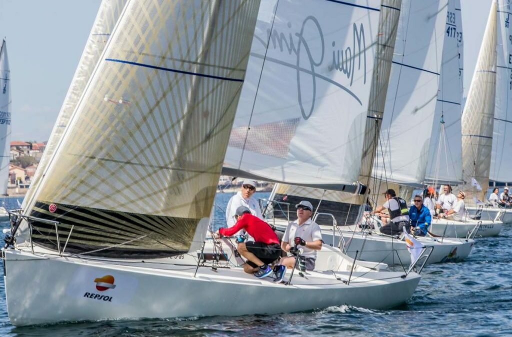 Los J80 inauguran el Trofeo Repsol