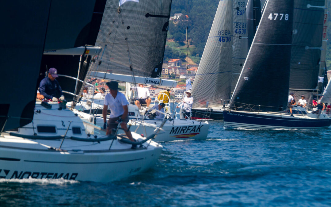 Galería fotos día 1 28 Regata Cruceros Aguete 2025