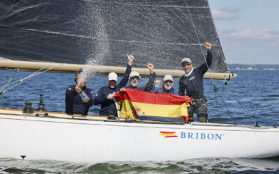 El Bribon y el Rey Don Juan Carlos firman una gesta histórica con cuatro títulos mundiales en la clase 6 Metros