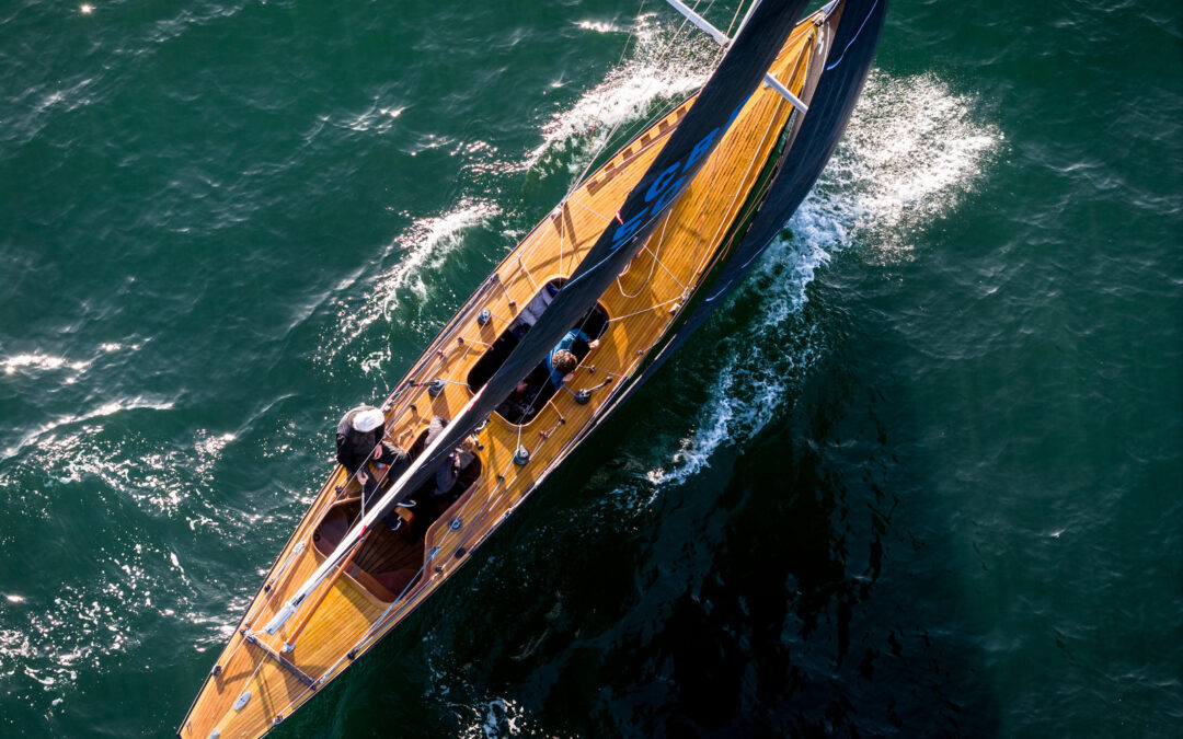 Alibabá II gana el Desafío Barceló de 6 metros Clásicos