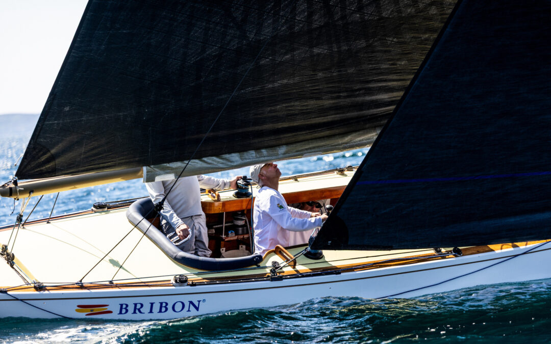 El “Bribon” se impone en el Trofeo Xacobeo y refuerza su liderazgo en la Liga