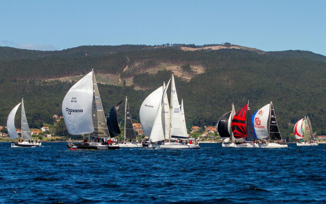 La 12ª Regata Interclubes corona a sus campeones tras una final de alto nivel en la ría de Pontevedra